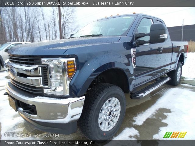 2018 Ford F250 Super Duty XLT SuperCab 4x4 in Blue Jeans