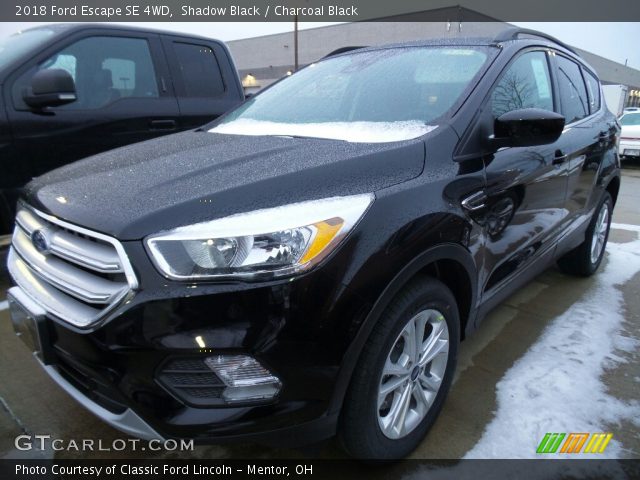 2018 Ford Escape SE 4WD in Shadow Black