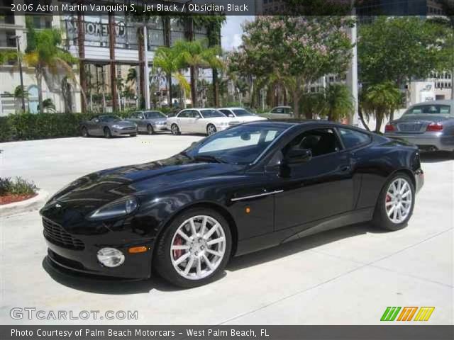 2006 Aston Martin Vanquish S in Jet Black