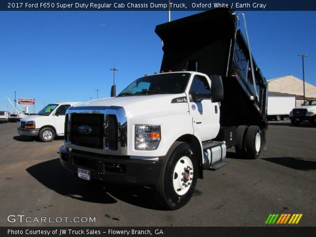 2017 Ford F650 Super Duty Regular Cab Chassis Dump Truck in Oxford White