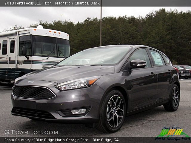 2018 Ford Focus SEL Hatch in Magnetic