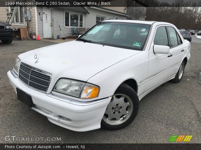 1999 Mercedes-Benz C 280 Sedan in Glacier White