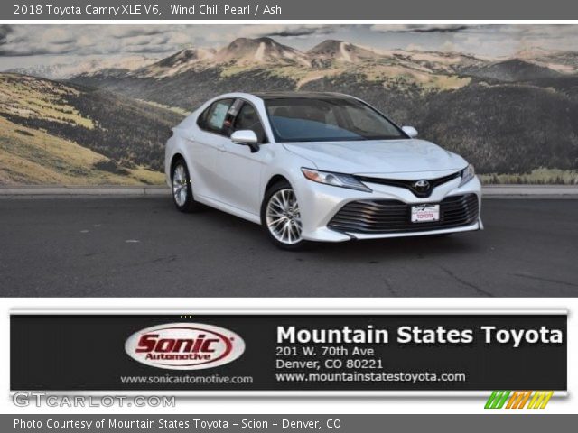 2018 Toyota Camry XLE V6 in Wind Chill Pearl