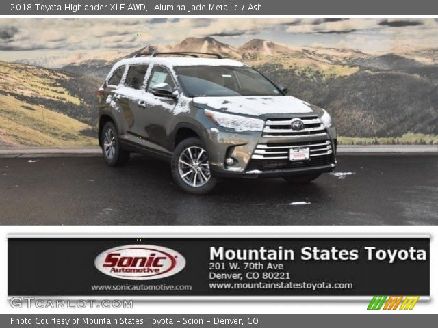 2018 Toyota Highlander XLE AWD in Alumina Jade Metallic