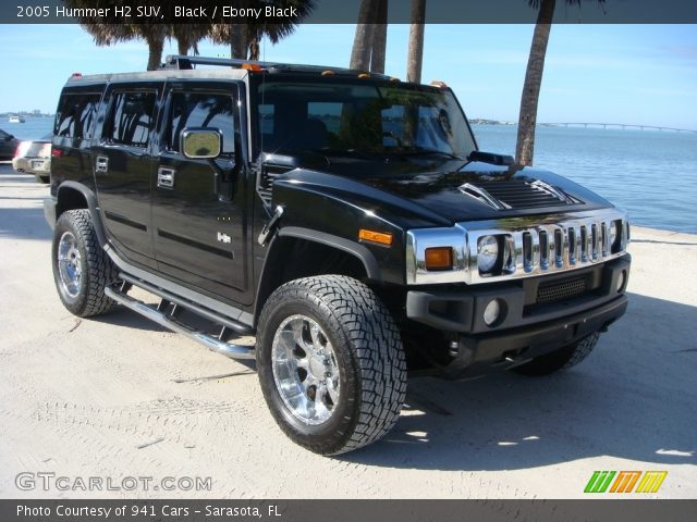 2005 Hummer H2 SUV in Black