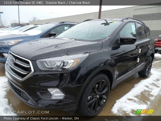 2018 Ford Escape SE 4WD in Shadow Black