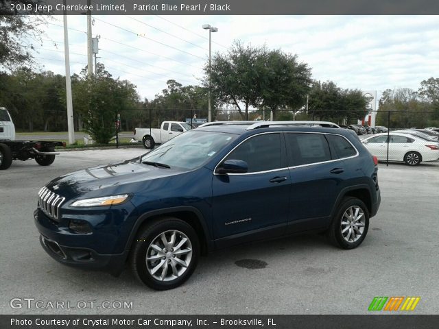 2018 Jeep Cherokee Limited in Patriot Blue Pearl
