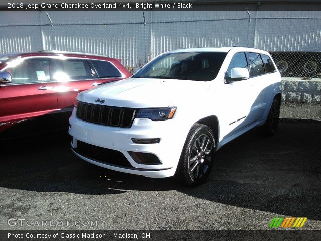 2018 Jeep Grand Cherokee Overland 4x4 in Bright White