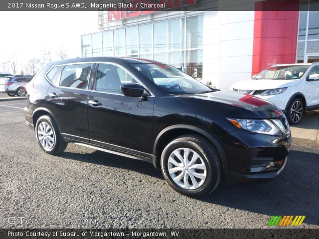 2017 Nissan Rogue S AWD in Magnetic Black
