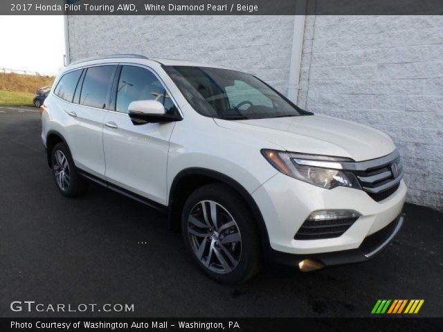 2017 Honda Pilot Touring AWD in White Diamond Pearl