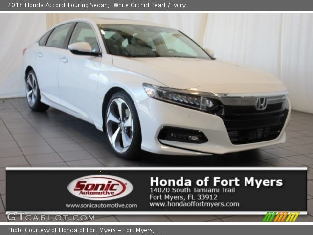 2018 Honda Accord Touring Sedan in White Orchid Pearl