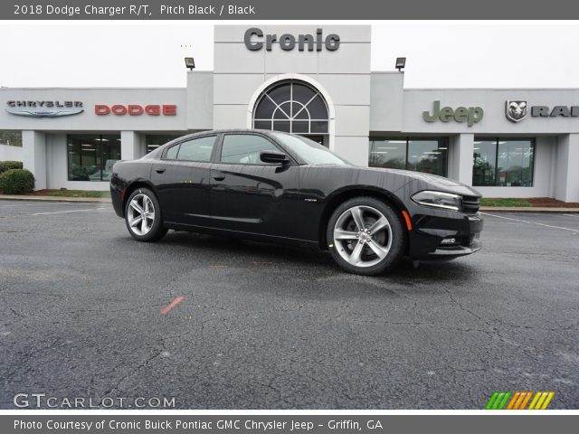 2018 Dodge Charger R/T in Pitch Black