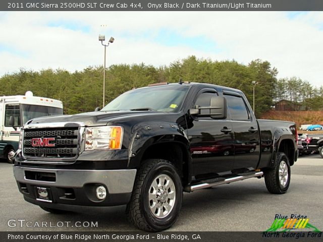 2011 GMC Sierra 2500HD SLT Crew Cab 4x4 in Onyx Black