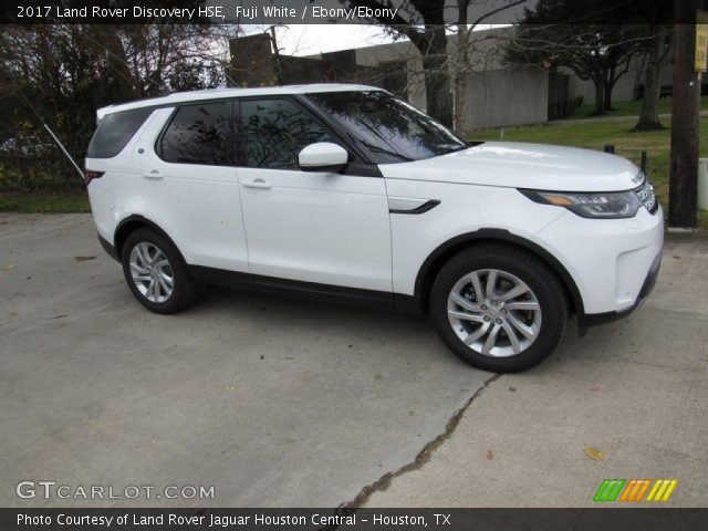 2017 Land Rover Discovery HSE in Fuji White