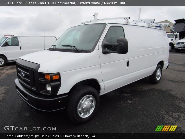 2011 Ford E Series Van E150 Commercial in Oxford White