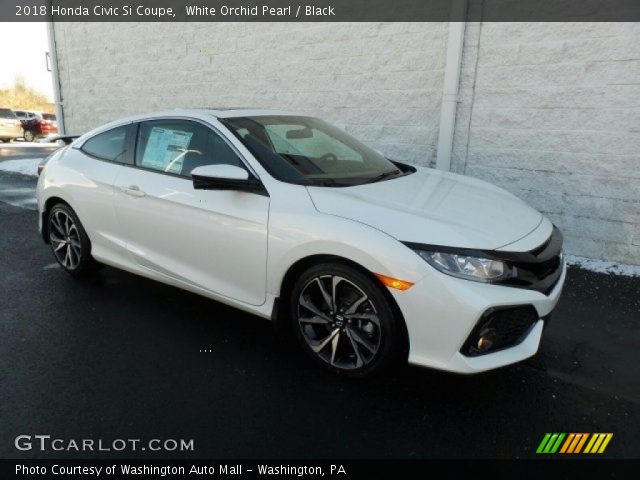 2018 Honda Civic Si Coupe in White Orchid Pearl