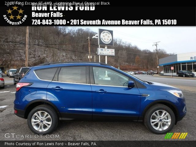 2018 Ford Escape SE 4WD in Lightning Blue