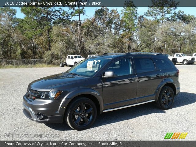 2018 Dodge Journey Crossroad in Granite Pearl