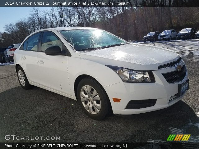 2014 Chevrolet Cruze LS in Summit White