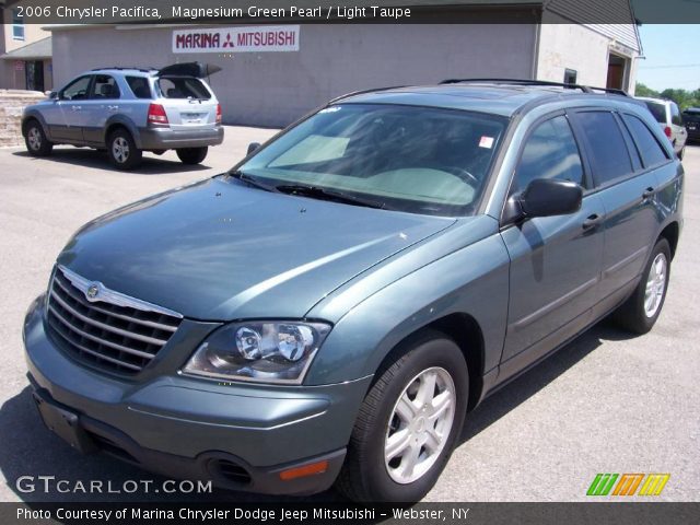 2006 Chrysler Pacifica  in Magnesium Green Pearl