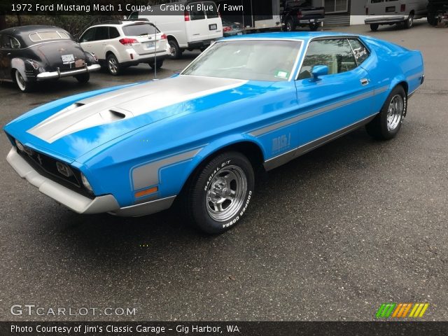 1972 Ford Mustang Mach 1 Coupe in Grabber Blue