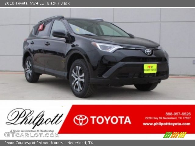 2018 Toyota RAV4 LE in Black