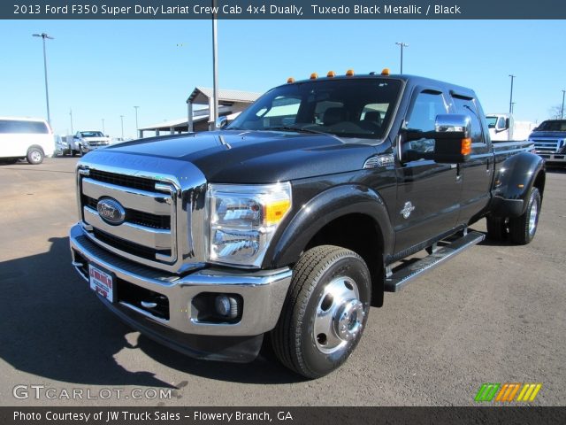 2013 Ford F350 Super Duty Lariat Crew Cab 4x4 Dually in Tuxedo Black Metallic