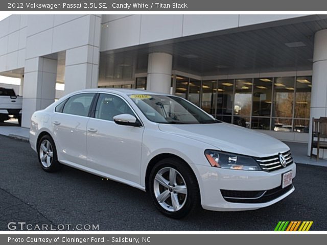 2012 Volkswagen Passat 2.5L SE in Candy White