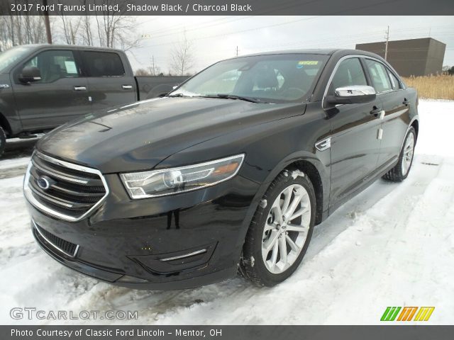 2017 Ford Taurus Limited in Shadow Black