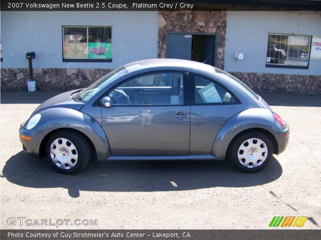 2007 Volkswagen New Beetle 2.5 Coupe in Platinum Grey