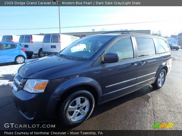 2009 Dodge Grand Caravan SXT in Modern Blue Pearl