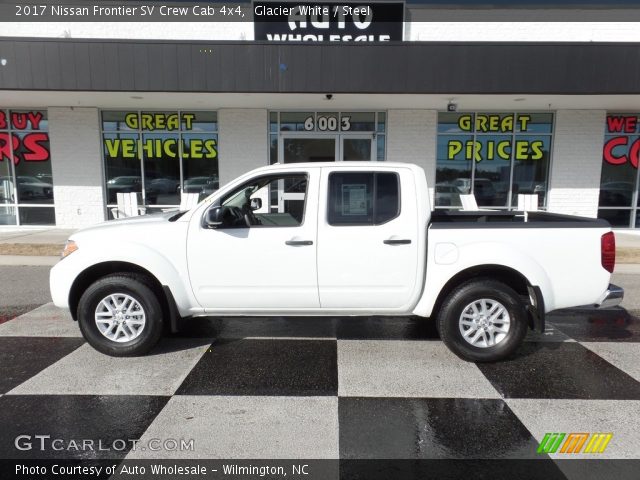 2017 Nissan Frontier SV Crew Cab 4x4 in Glacier White