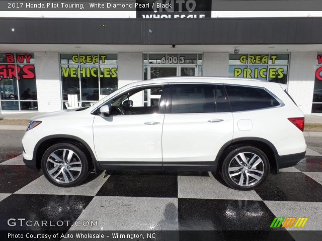 2017 Honda Pilot Touring in White Diamond Pearl