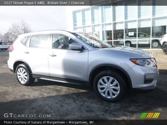 2017 Nissan Rogue S AWD in Brilliant Silver