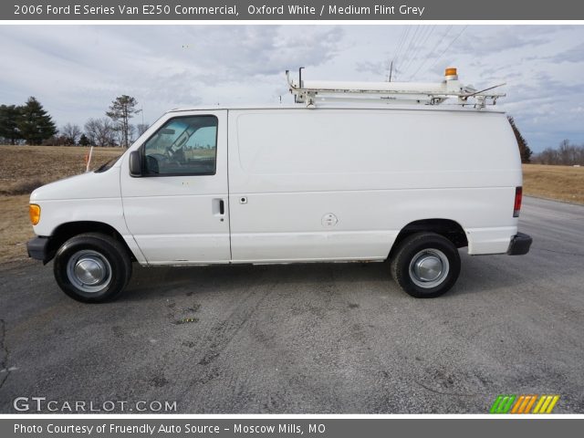 2006 Ford E Series Van E250 Commercial in Oxford White