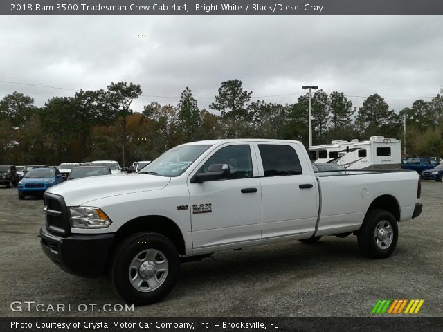 2018 Ram 3500 Tradesman Crew Cab 4x4 in Bright White