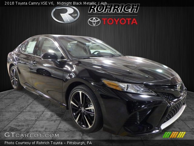 2018 Toyota Camry XSE V6 in Midnight Black Metallic