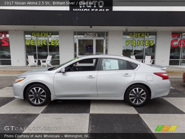 2017 Nissan Altima 2.5 SV in Brilliant Silver
