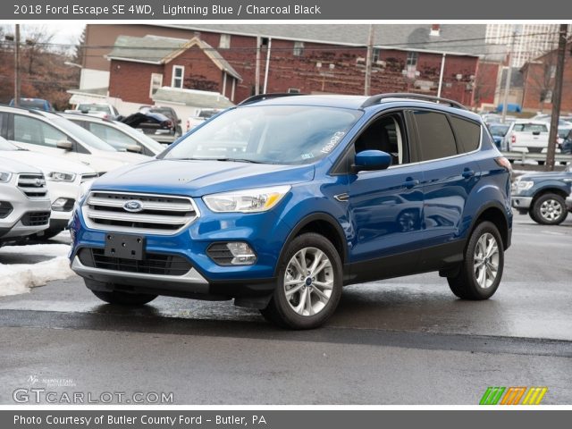 2018 Ford Escape SE 4WD in Lightning Blue