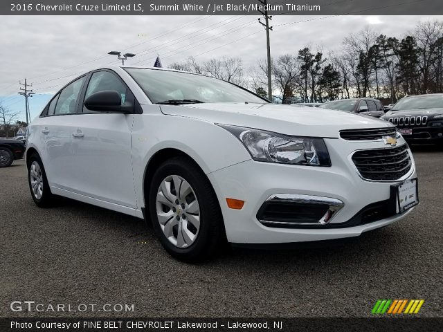 2016 Chevrolet Cruze Limited LS in Summit White