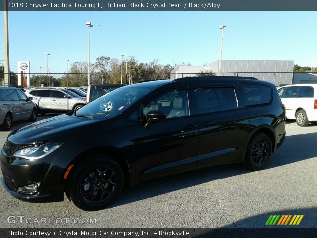 2018 Chrysler Pacifica Touring L in Brilliant Black Crystal Pearl