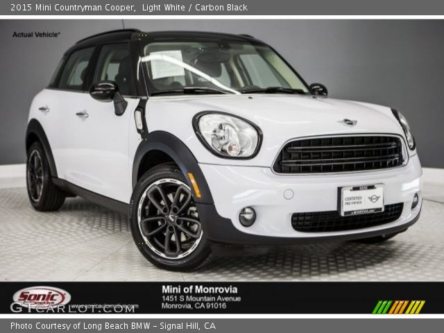 2015 Mini Countryman Cooper in Light White