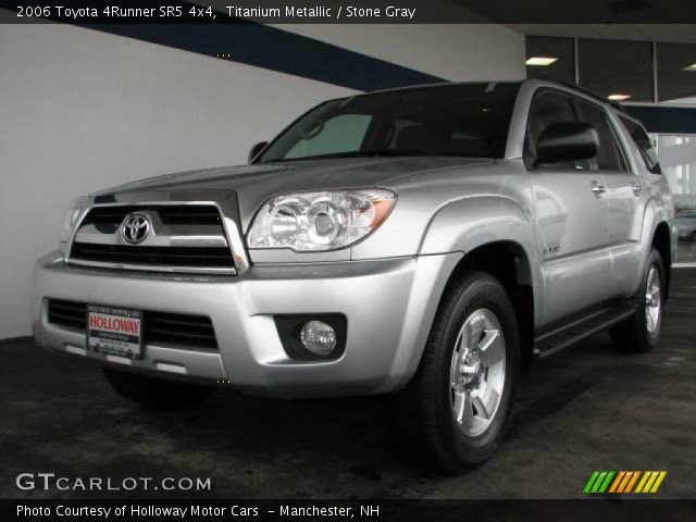 2006 Toyota 4Runner SR5 4x4 in Titanium Metallic
