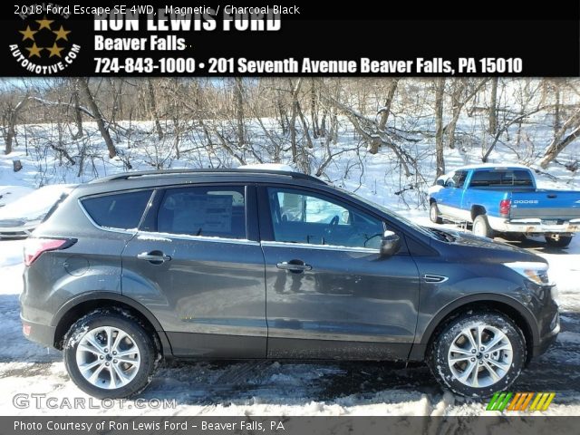 2018 Ford Escape SE 4WD in Magnetic