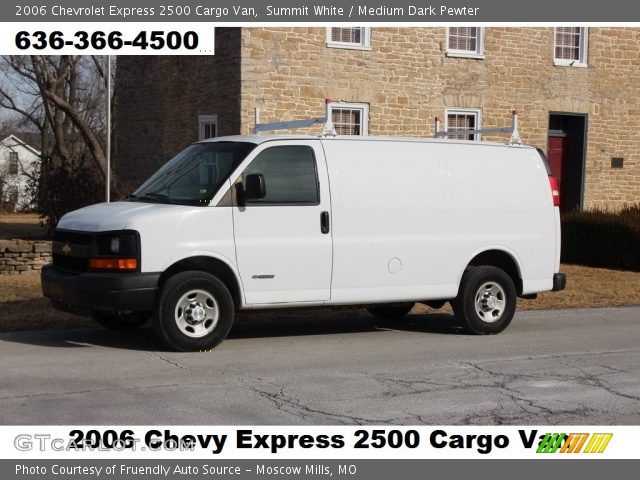 2006 Chevrolet Express 2500 Cargo Van in Summit White