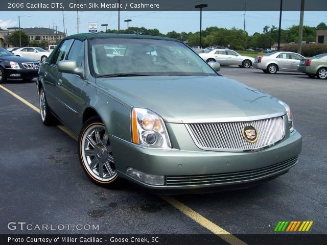 2006 Cadillac DTS  in Green Silk Metallic