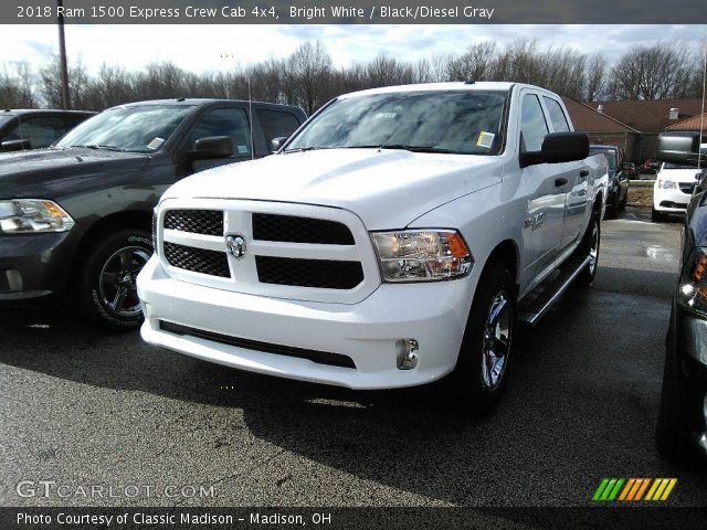 2018 Ram 1500 Express Crew Cab 4x4 in Bright White