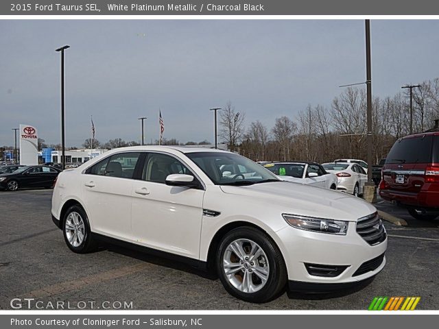 2015 Ford Taurus SEL in White Platinum Metallic