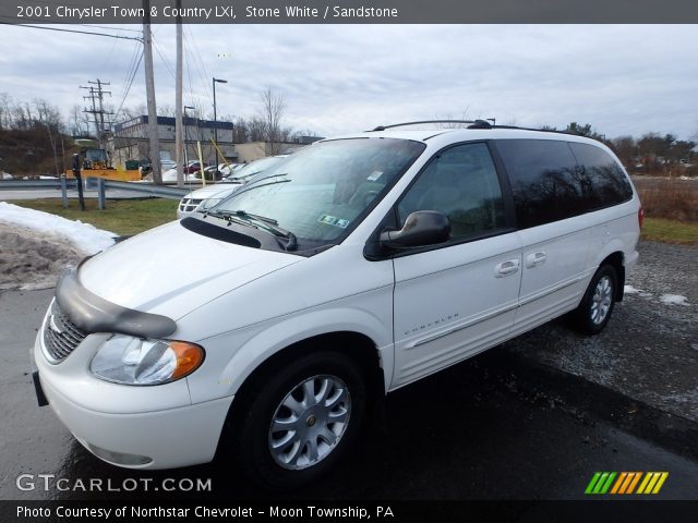 2001 Chrysler Town & Country LXi in Stone White