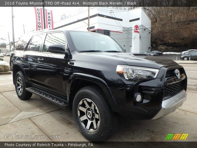2018 Toyota 4Runner TRD Off-Road 4x4 in Midnight Black Metallic